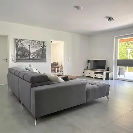 Apartment Moderne Zur Aussicht Mit Panorama-terrasse Schwalefeld