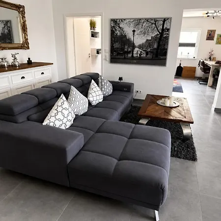 Apartment Moderne Zur Aussicht Mit Panorama-terrasse *