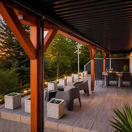 Moderne Zur Aussicht Mit Panorama-terrasse *